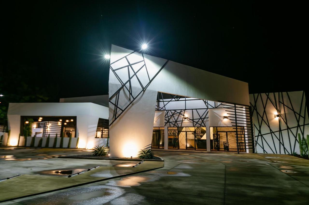 D' La Torre Hotel Манагуа Экстерьер фото
